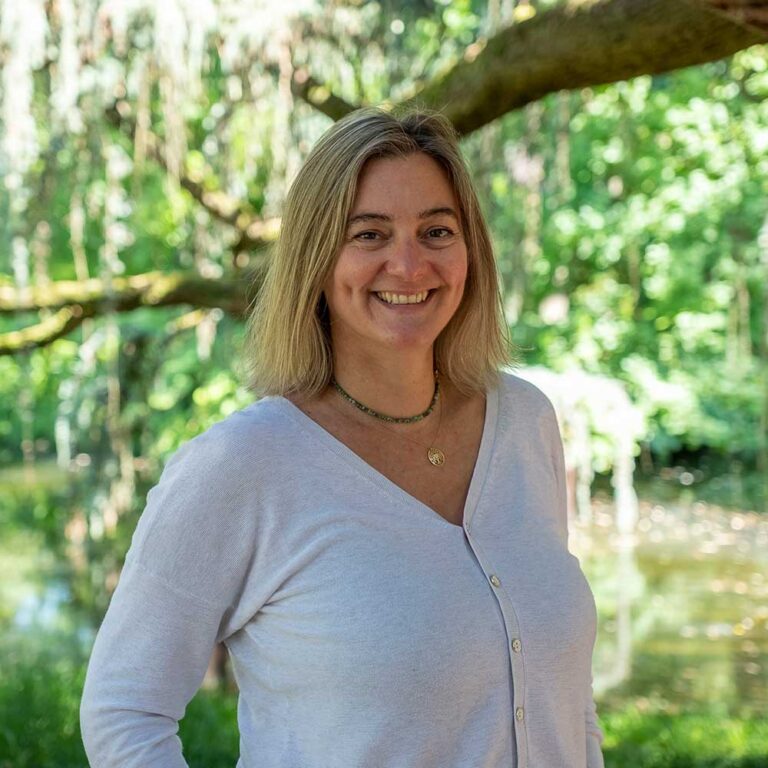 Caroline Montes Gil kinesiologue 768x768